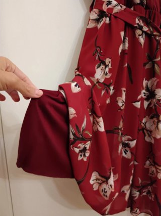 Vestito midi fantasia floreale bordeaux