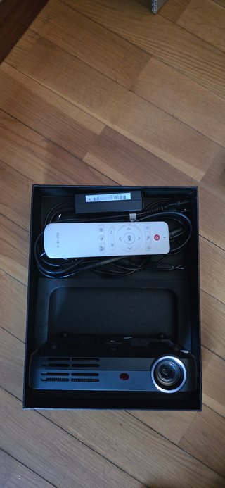 Proyector Wowoto H8 Mini HD con Android