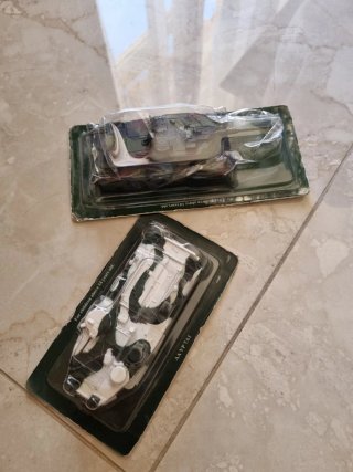 Pack 2 Maquetas Blindados Militares AAVP