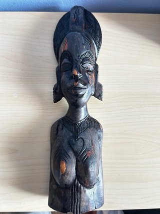 Busto Africano Tallado a Mano Ébano
