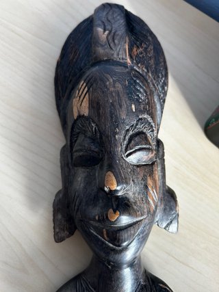 Busto Africano Tallado a Mano Ébano