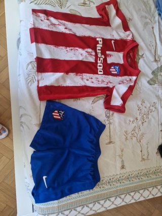 Uniforme Atlético de Madrid Nike 122-128 cm