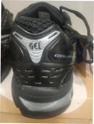 ASICS Gel-Kayano 14 Talla 42 Negro/Plata