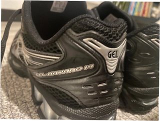 ASICS Gel-Kayano 14 Talla 44 Negro Plata