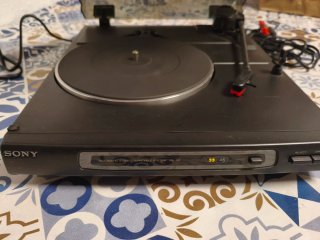 Tocadiscos Sony PS-J10