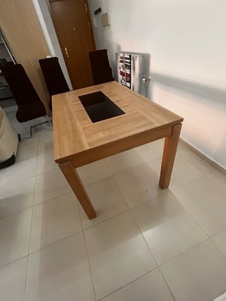 Mesa de comedor extensible de madera maciza