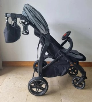 Silla de paseo Hauck Rapid 4D + Accesorios