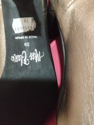 Botines Miss Clara 39 Negro Dorado