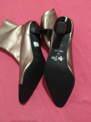 Botines Miss Clara 39 Negro Dorado