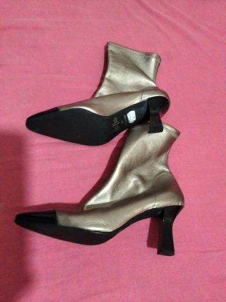 Botines Miss Clara 39 Negro Dorado
