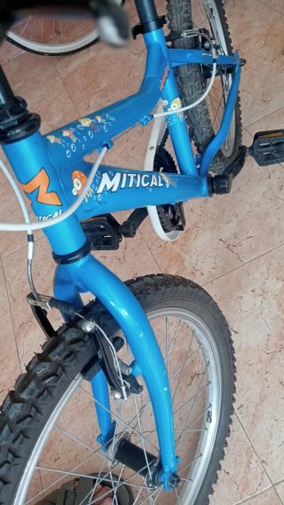 Bicicleta infantil azul MITICAL