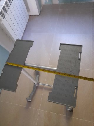 Soporte Gazelle para máquina de escribir