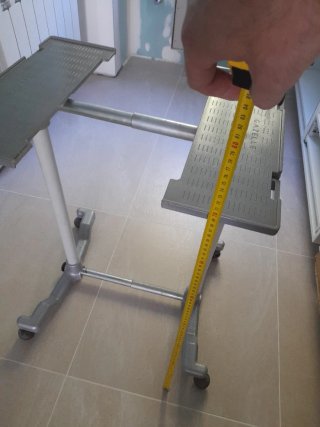 Soporte Gazelle para máquina de escribir