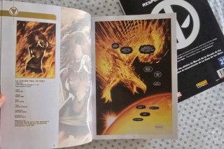 Lote 2 Comics Deadpool y Fénix Marvel Renacimiento