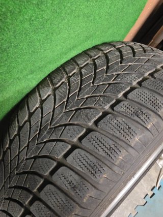 Llantas Audi 17 con neumáticos