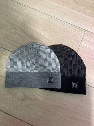 Gorros Louis Vuitton Negros y Grises