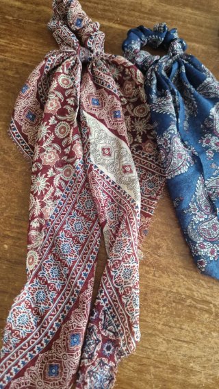 Fermasoldi con foulard stampati