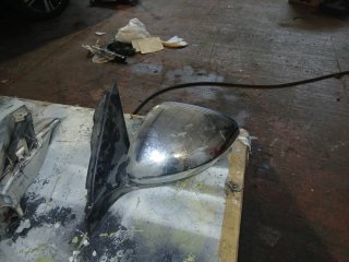 Espejo retrovisor exterior coche