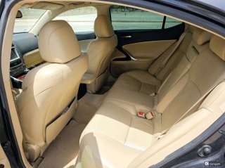 Lexus IS 2005