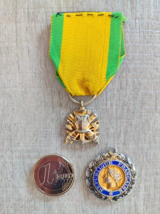 Medalla Francesa al Valor y la Disciplina