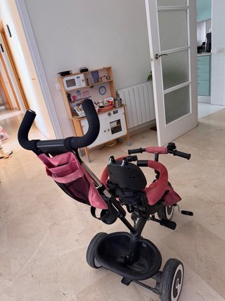 Triciclo Kinderkraft Rosa