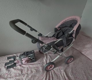 Cuna de juguete con carrito y capazo