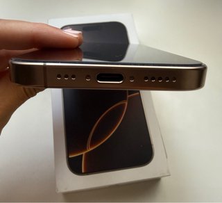 iPhone 16 Pro 256GB Cobre