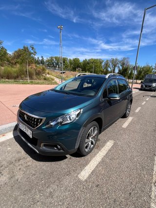 Peugeot 2008 2018  Alture 1.2 Cambio automático