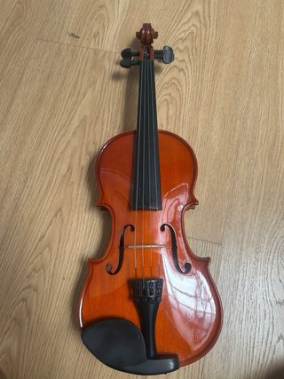 Violín 1/2 con funda y arco