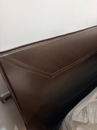 Cama tapizada para colchon de  160x190
