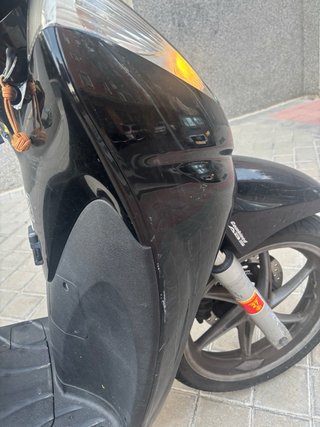 Honda SH300i Negra