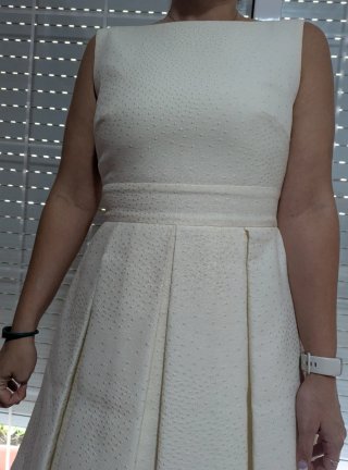 Vestido de novia blanco Bgo & Me con lazo espalda