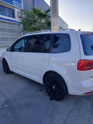 Volkswagen Touran 2011