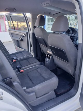 Volkswagen Touran 2011