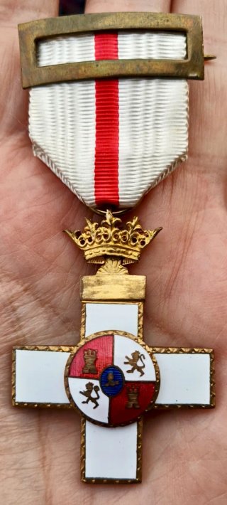 Medalla Cruz Mérito Militar Blanco