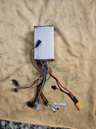Controladora patinete eléctrico ST-08 (52V)