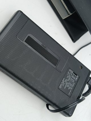 Radio Portátil AIWA AM/FM Stereo CR-D10