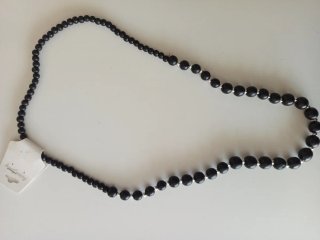 Collar bolas de madera Negras y Plateadas