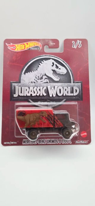 Hot Wheels Jurassic World Mercedes Unimog