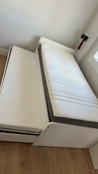 Cama nido 90x200 con colchones.