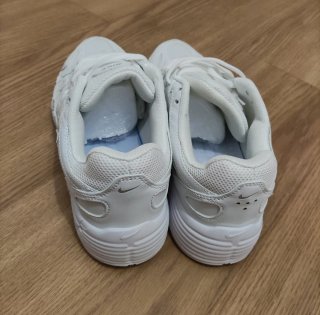 Zapatillas Nike P-6000 Blancas