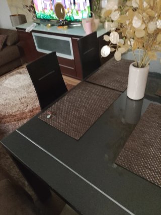 Mesa comedor y 6 sillas