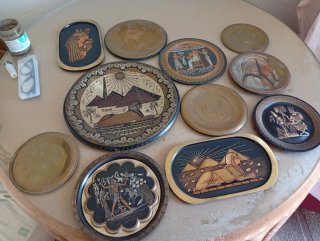 Conjunto de 9 platos decorativos Egipto metal