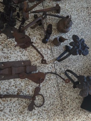 Lote de objetos antiguos