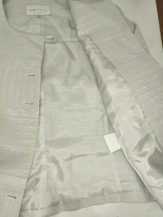 Chaqueta Alba Conde Blanca tipo Chanel