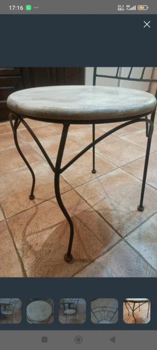 Mesa redonda madera y 4 sillas forja
