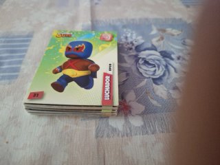 Colección de 28 cartas Stumble Guys