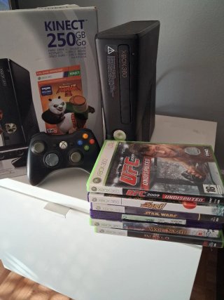 Xbox 360 Kinect 250GB + Juegos