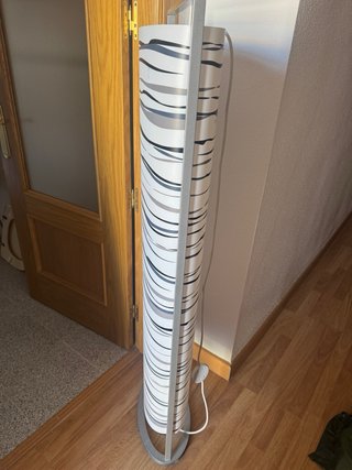 Lámpara de pie IKEA