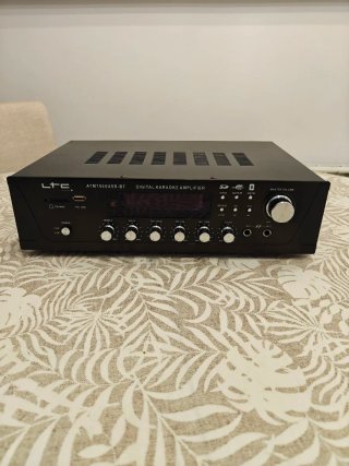 Amplificador Karaoke LTC ATM7000USB-BT Negro